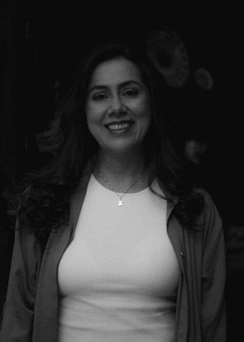 Lina Rojas - Escritora